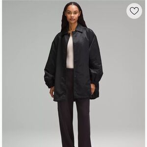 Lululemon Light Weight rain jacket